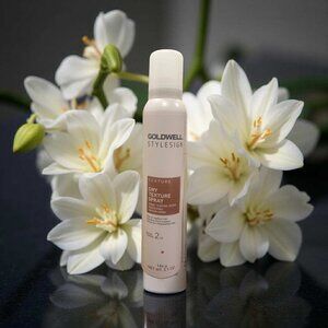 Goldwell Women's Light StyleSign Texture Dry Texture Spray 5.1 oz